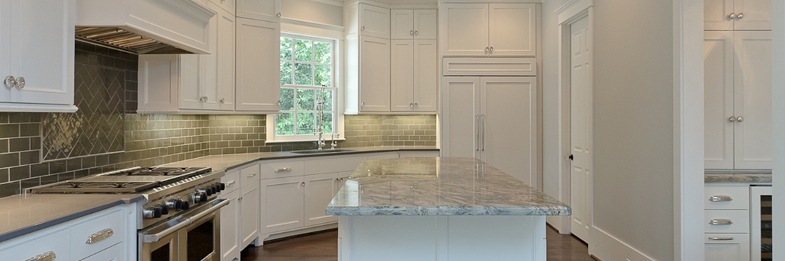Traditional-Custom-River-Oaks large island in kitchen