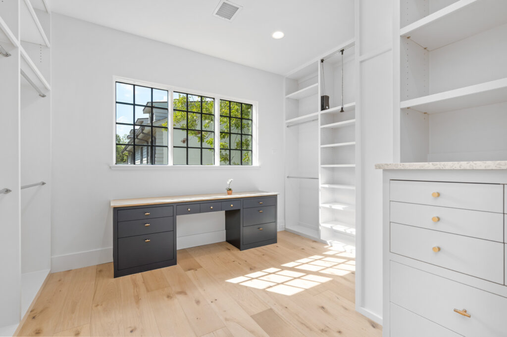 Custom-Closet-with-Vanity
