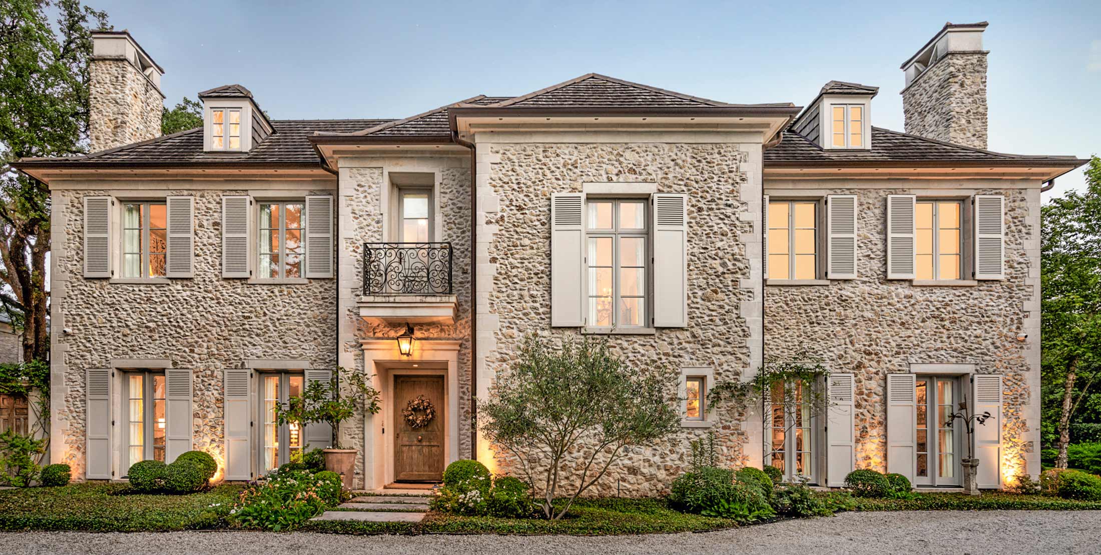 Custom Home Builder in River Oaks